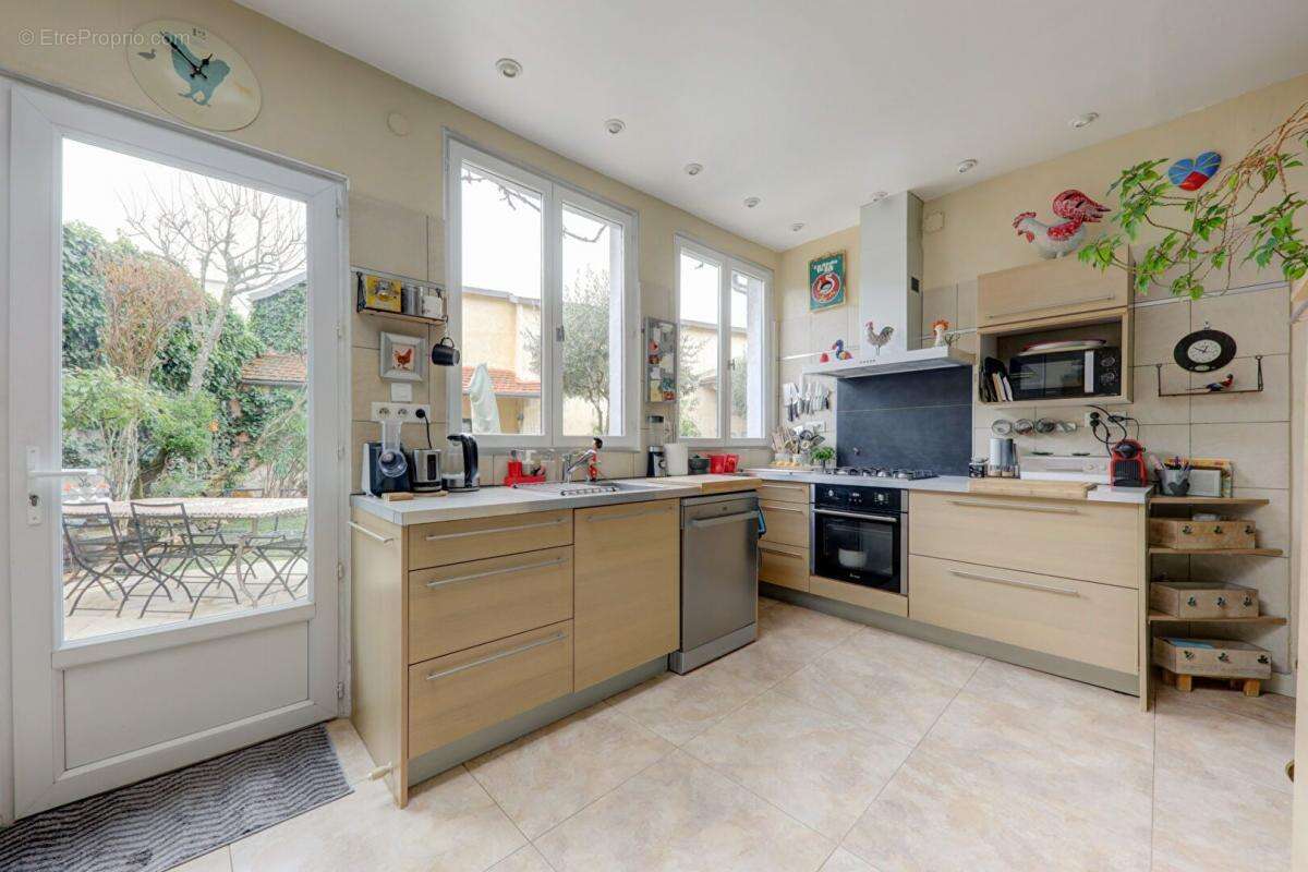 Maison à CALUIRE-ET-CUIRE