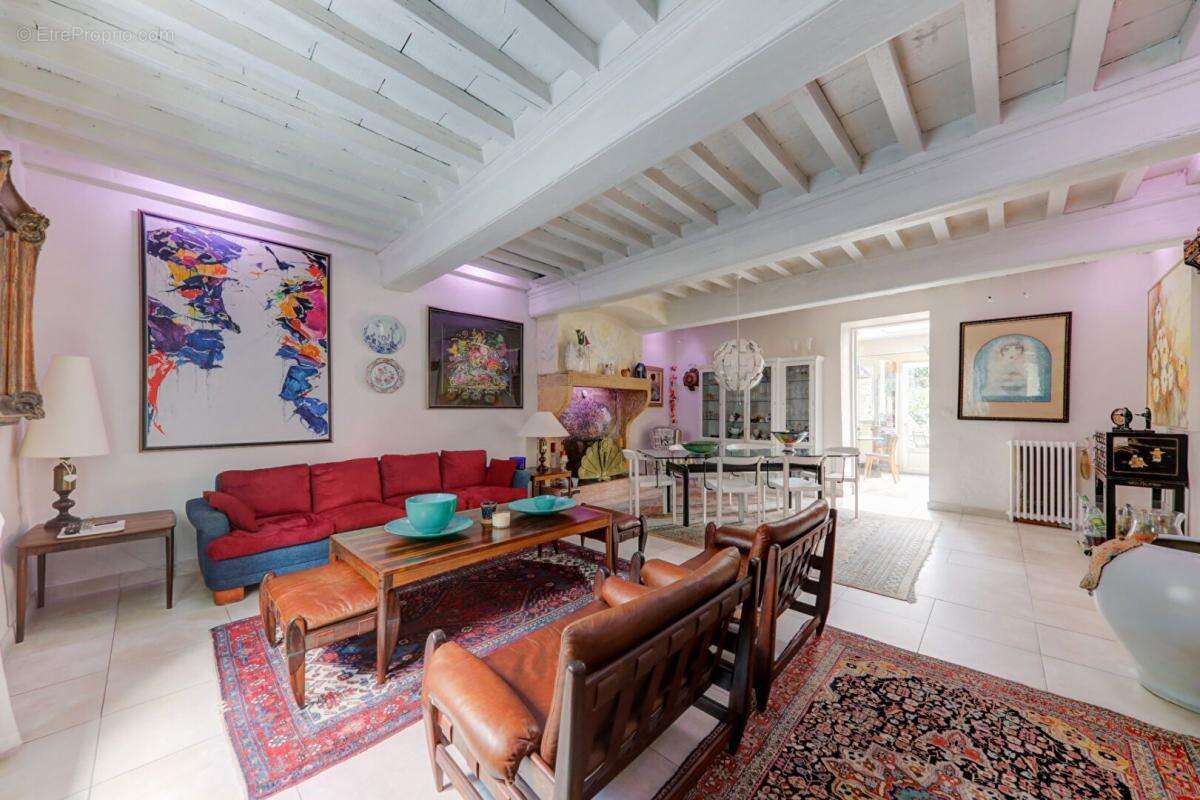 Maison à CALUIRE-ET-CUIRE