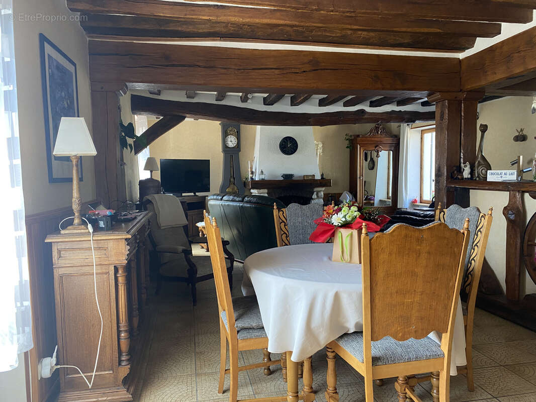 Maison à PACY-SUR-EURE