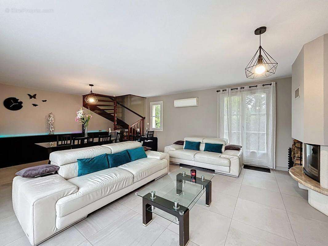 Maison à GUYANCOURT