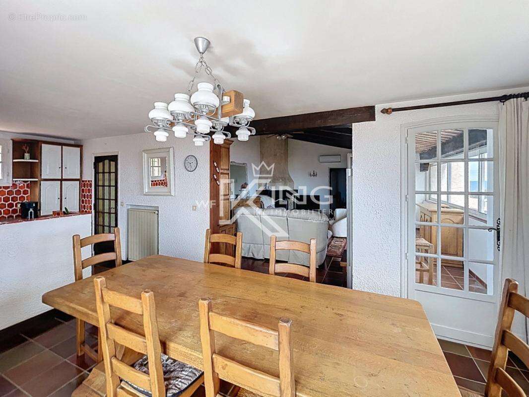 Maison à SAINT-RAPHAEL