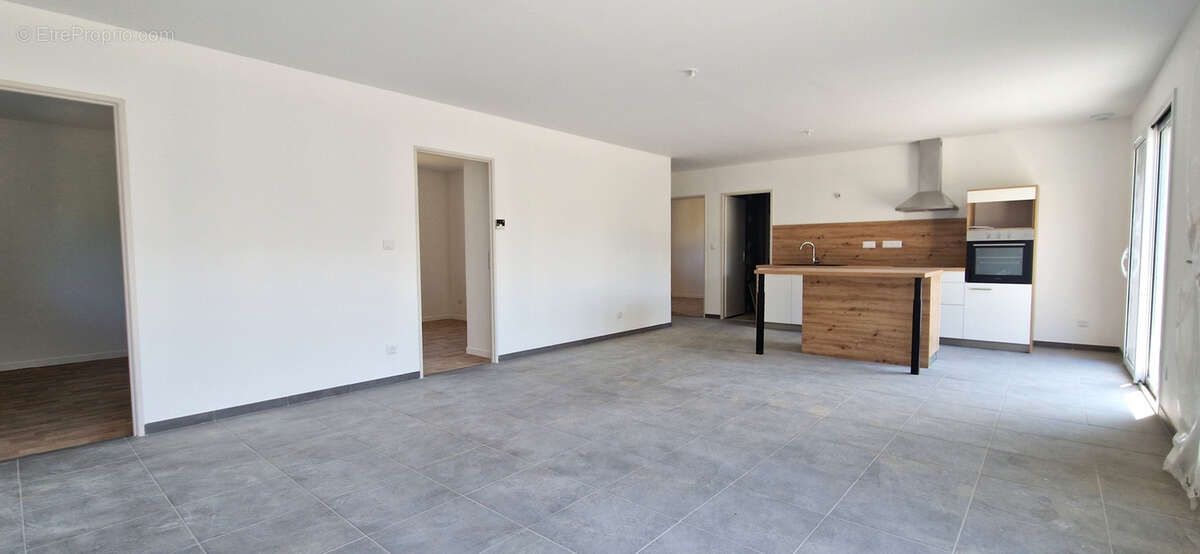 Maison à GRANDCAMP-MAISY