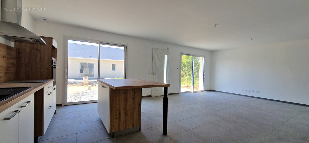 Maison à GRANDCAMP-MAISY