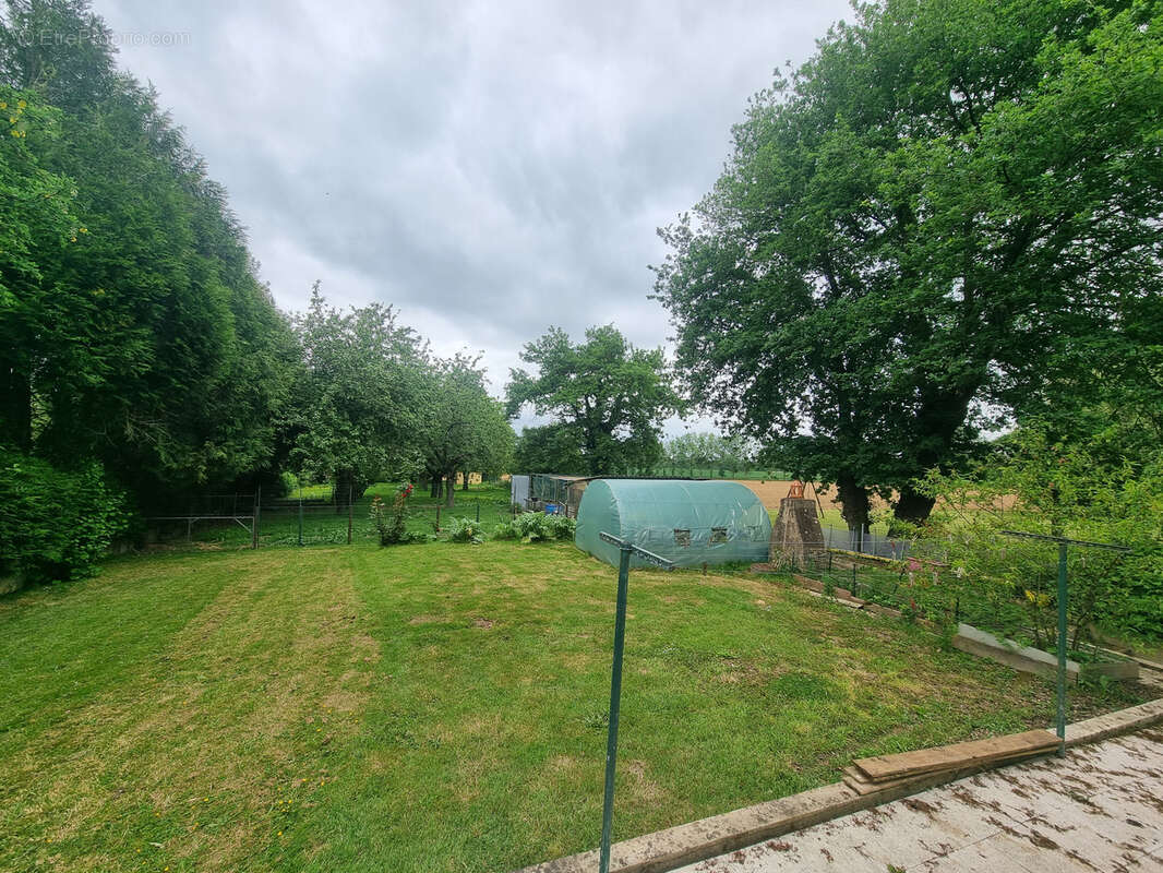 Maison à CORPS-NUDS