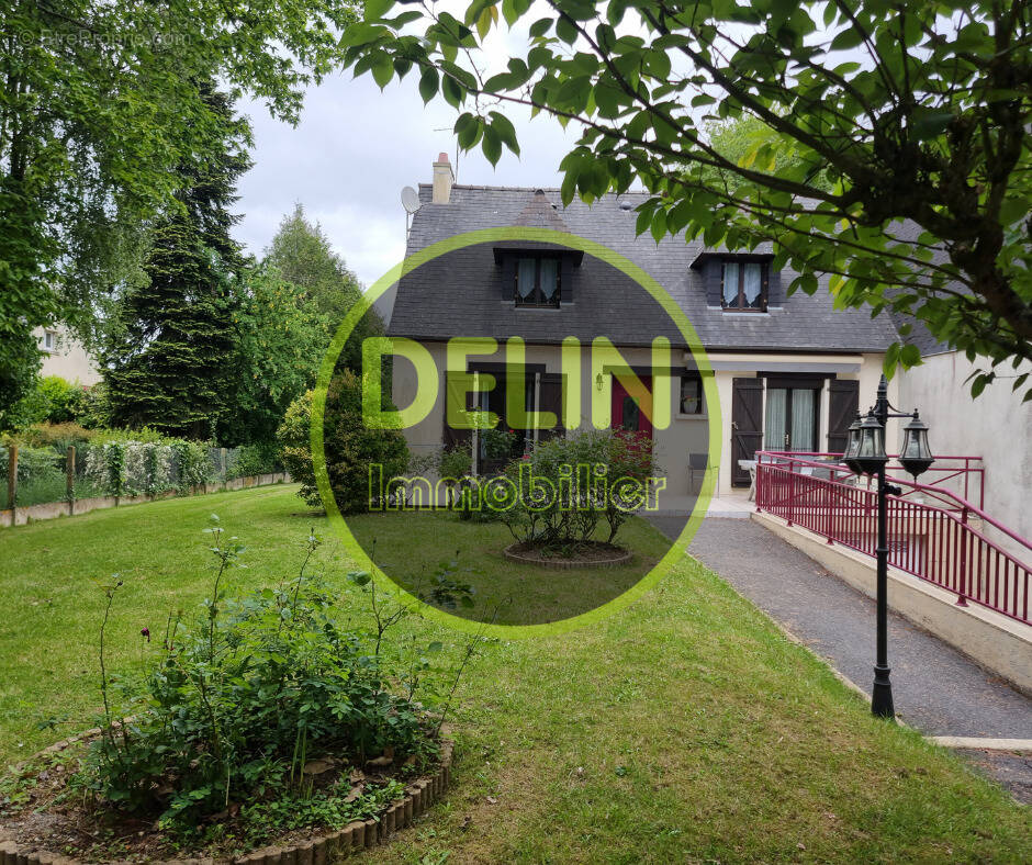 Maison à CORPS-NUDS