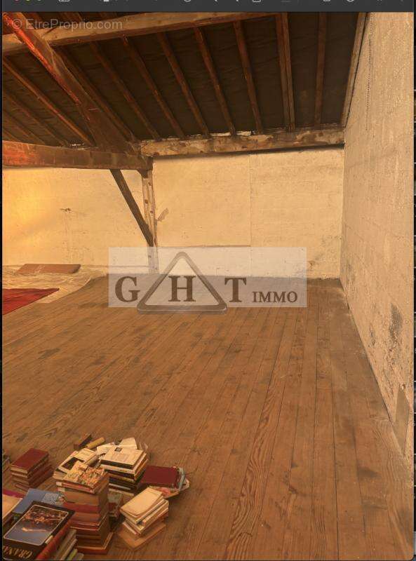 Commerce à EPINAY-SUR-SEINE