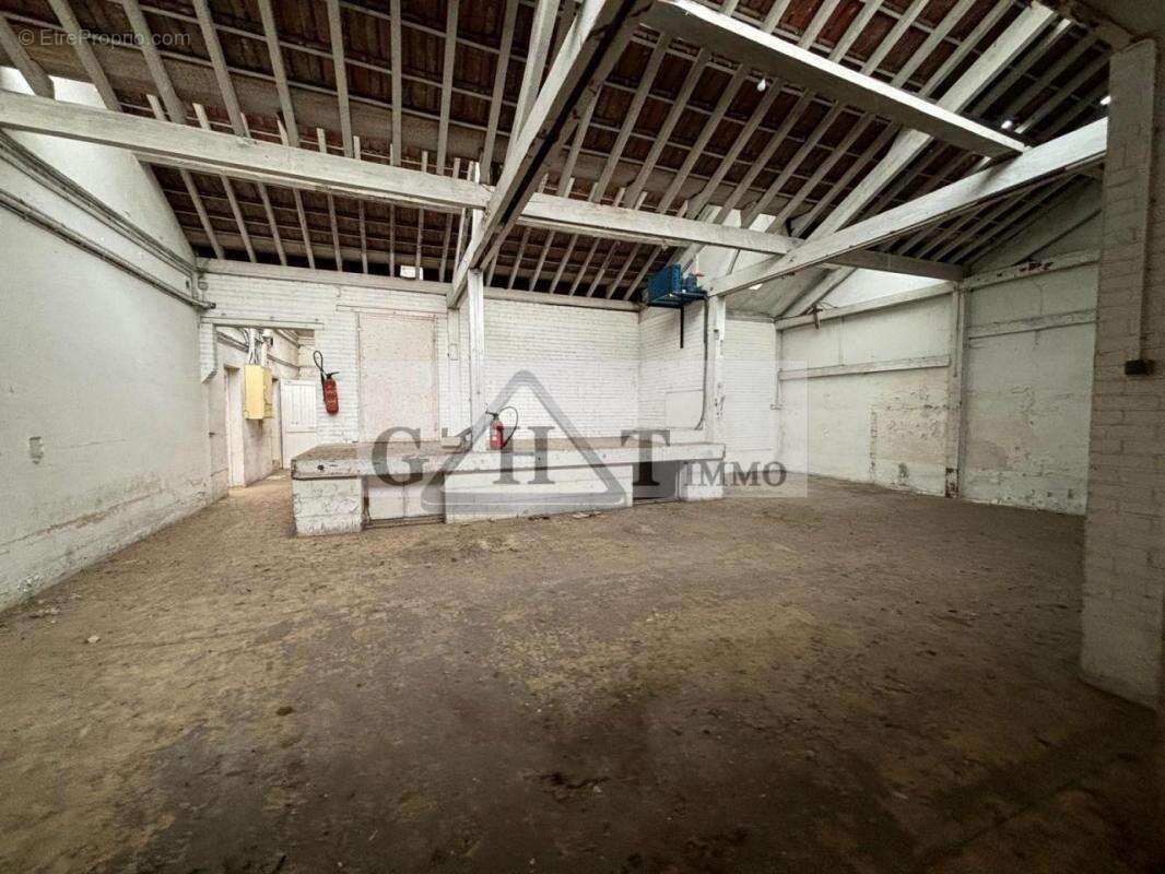 Commerce à SAINT-MAUR-DES-FOSSES