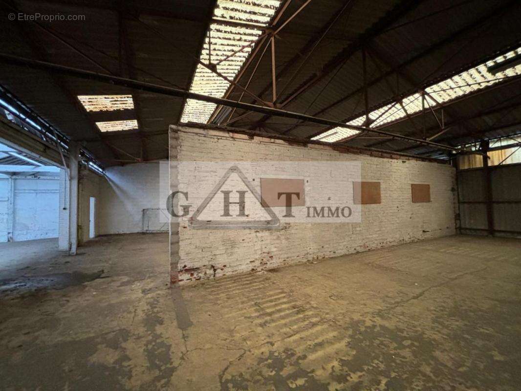 Commerce à SAINT-MAUR-DES-FOSSES