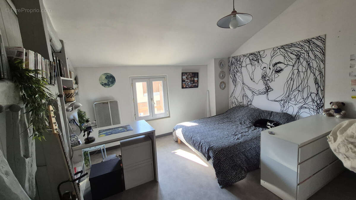 Maison à SAINT-AMAND-SUR-FION