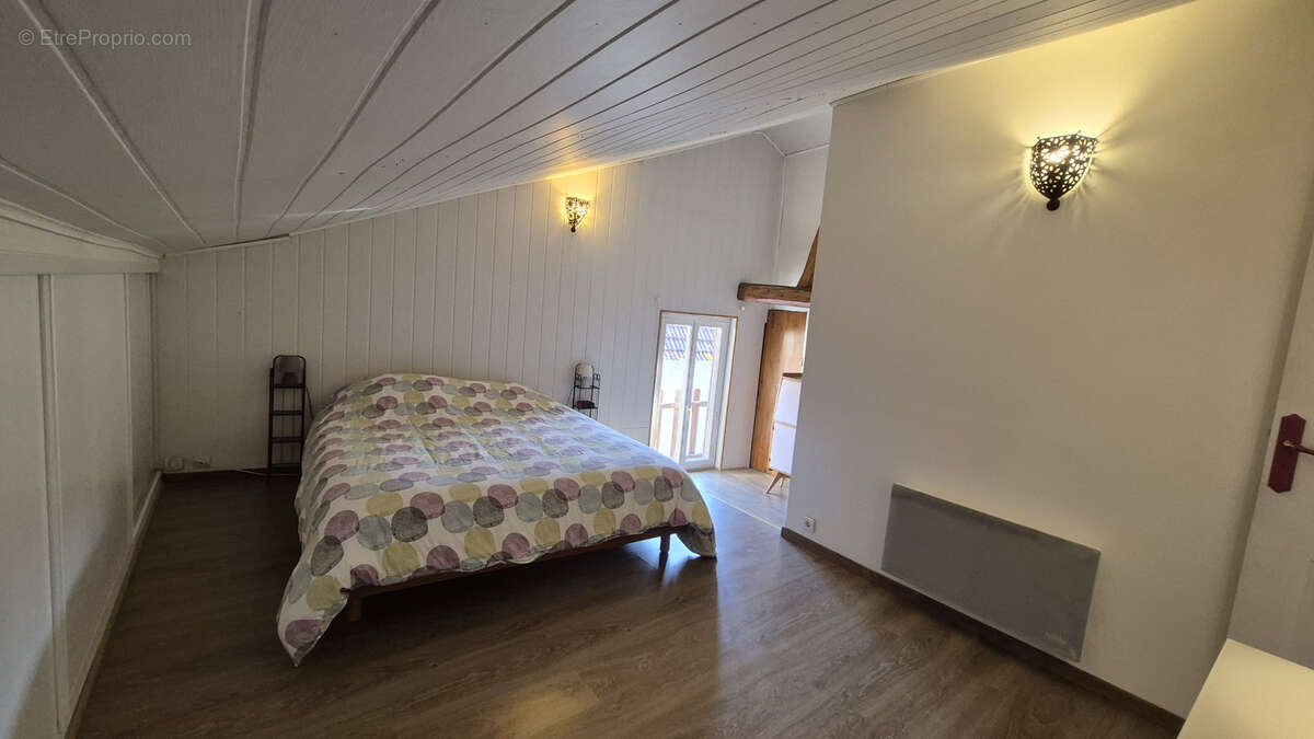 Maison à SAINT-AMAND-SUR-FION