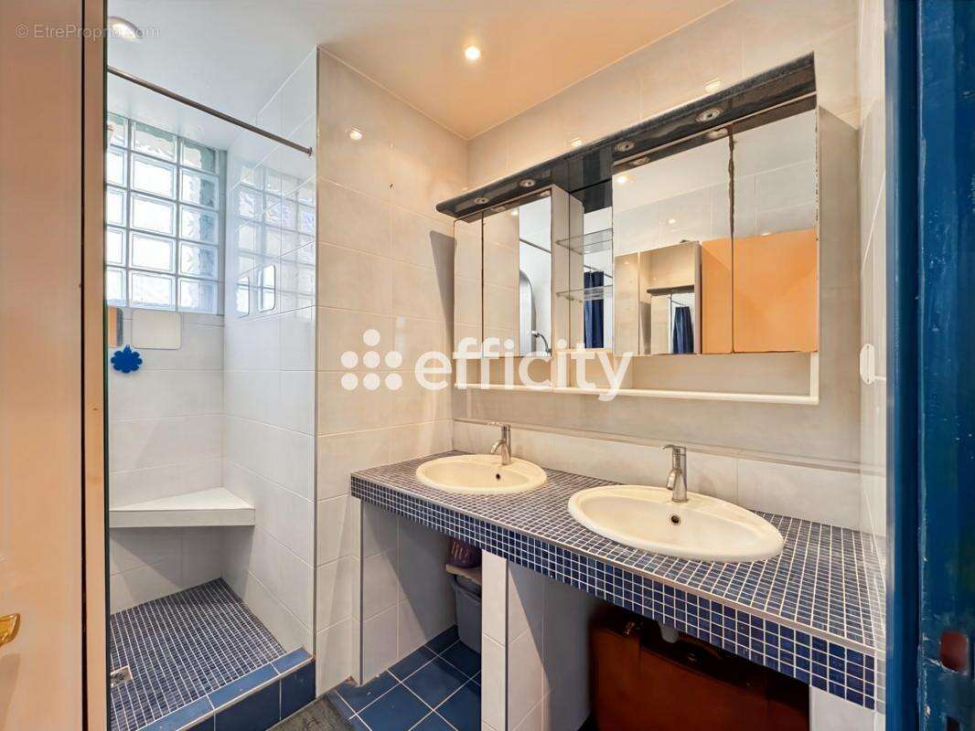 Maison à ROSNY-SOUS-BOIS