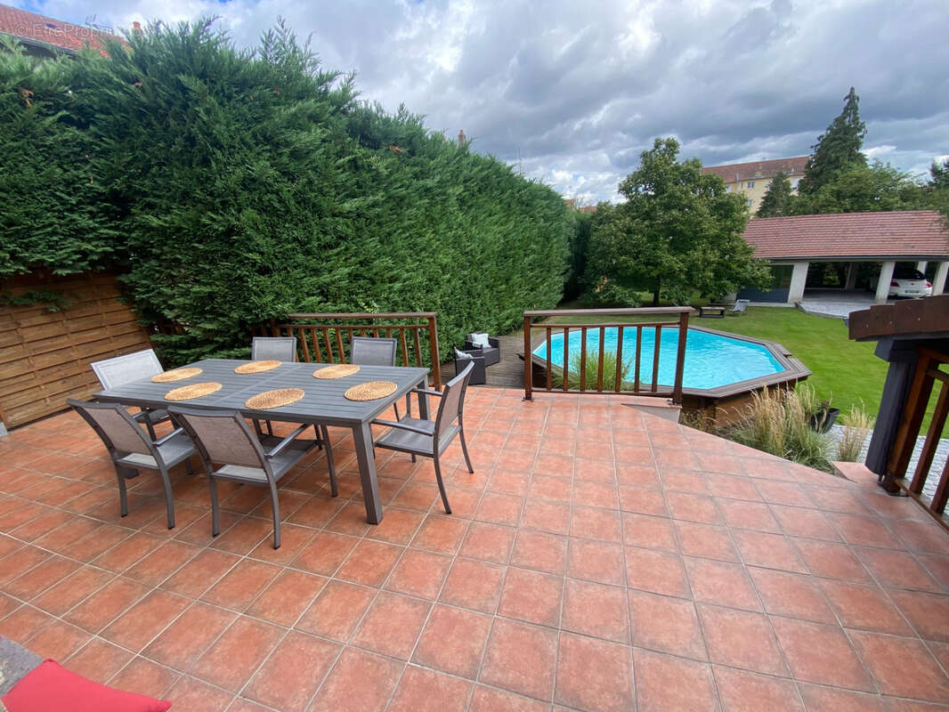 Maison à BELLERIVE-SUR-ALLIER