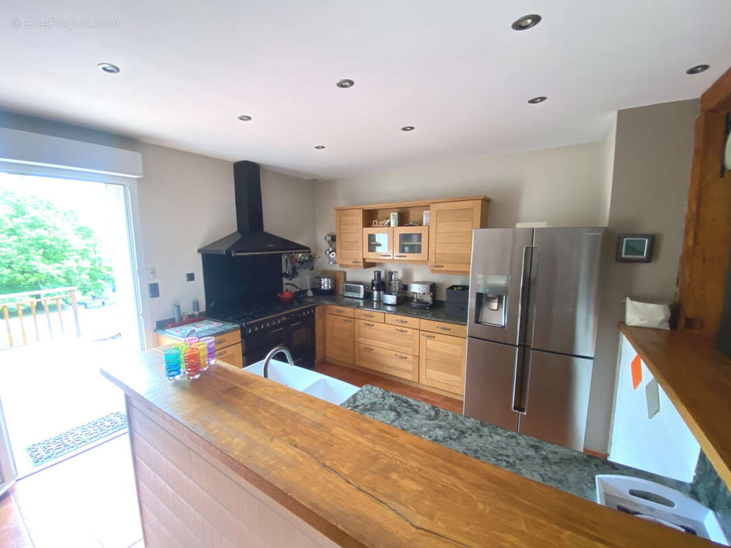 Maison à BELLERIVE-SUR-ALLIER