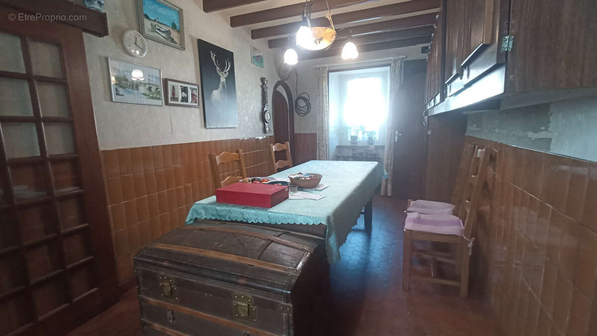 Maison à HEUGUEVILLE-SUR-SIENNE