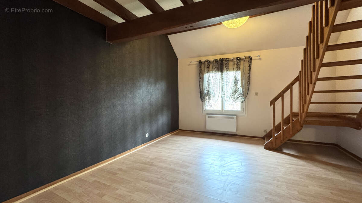 Maison à NANTEUIL-LES-MEAUX