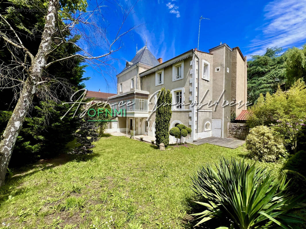 Maison à MONTBRISON