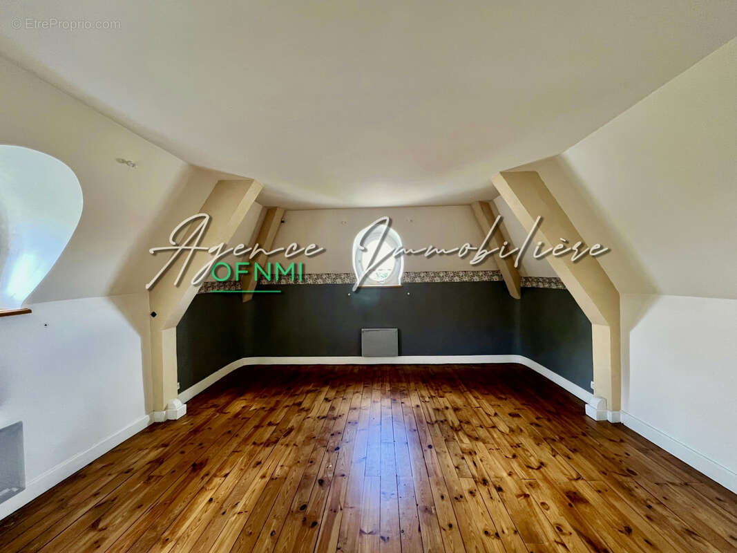 Maison à MONTBRISON