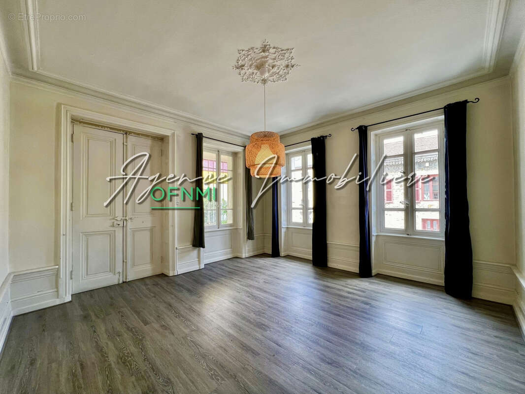 Maison à MONTBRISON