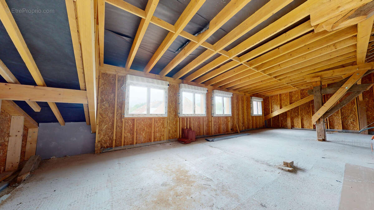 Appartement à NANCRAY