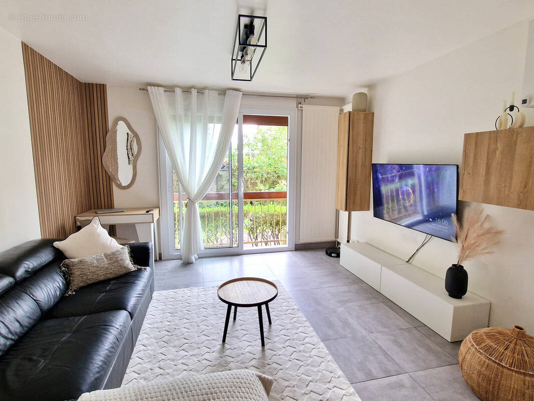 Appartement à MANTES-LA-JOLIE