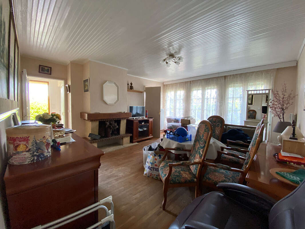 Maison à MONTFORT-L'AMAURY