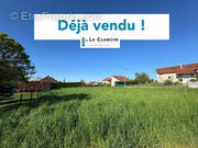 Terrain à KERLING-LES-SIERCK