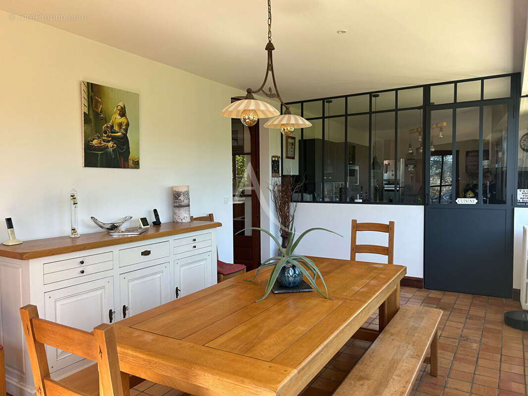 Maison à L&#039;ILE-D&#039;ELLE