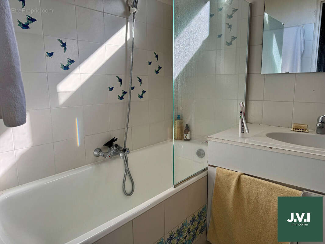 Maison à MONTMORENCY