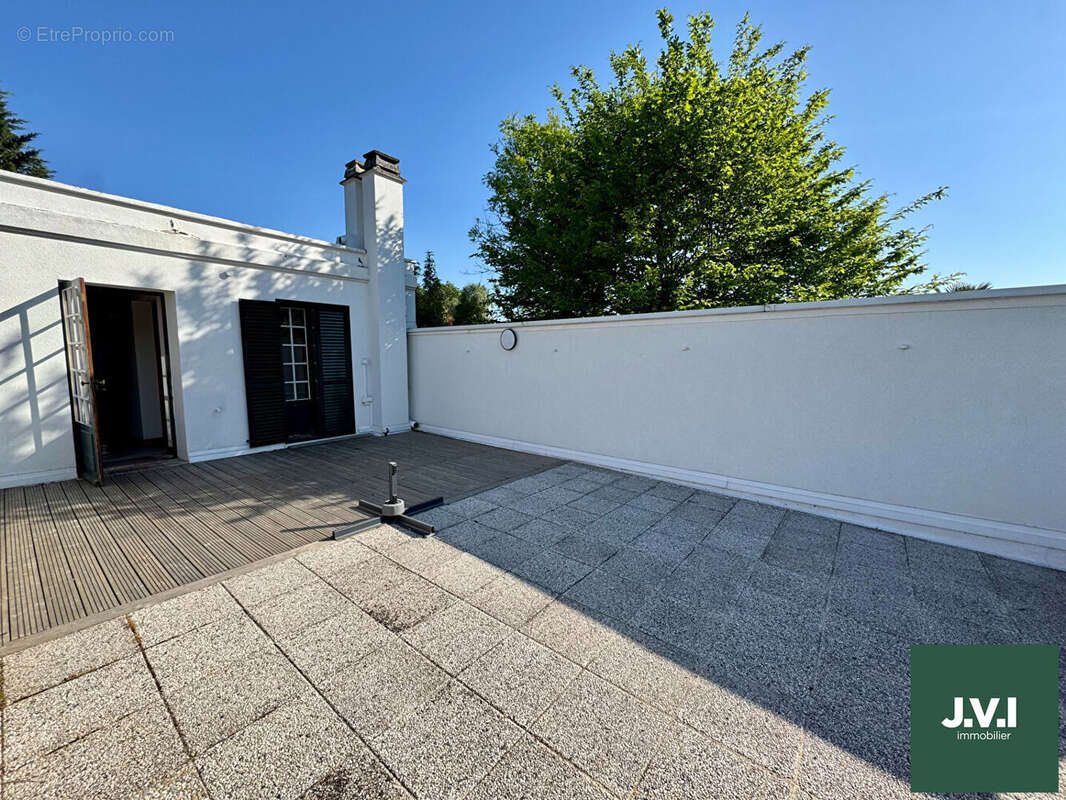 Maison à MONTMORENCY