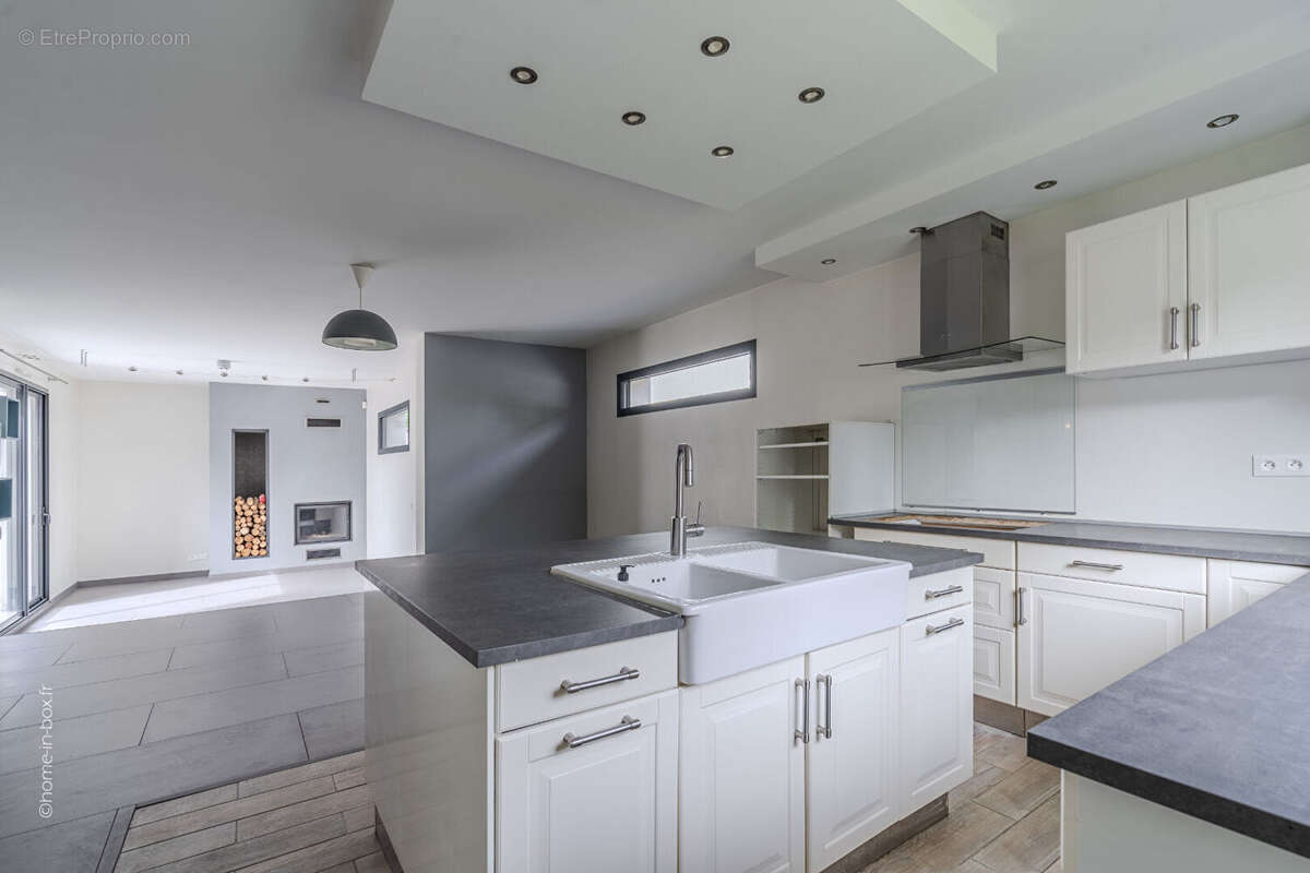 Maison à CHAMPIGNY-SUR-MARNE