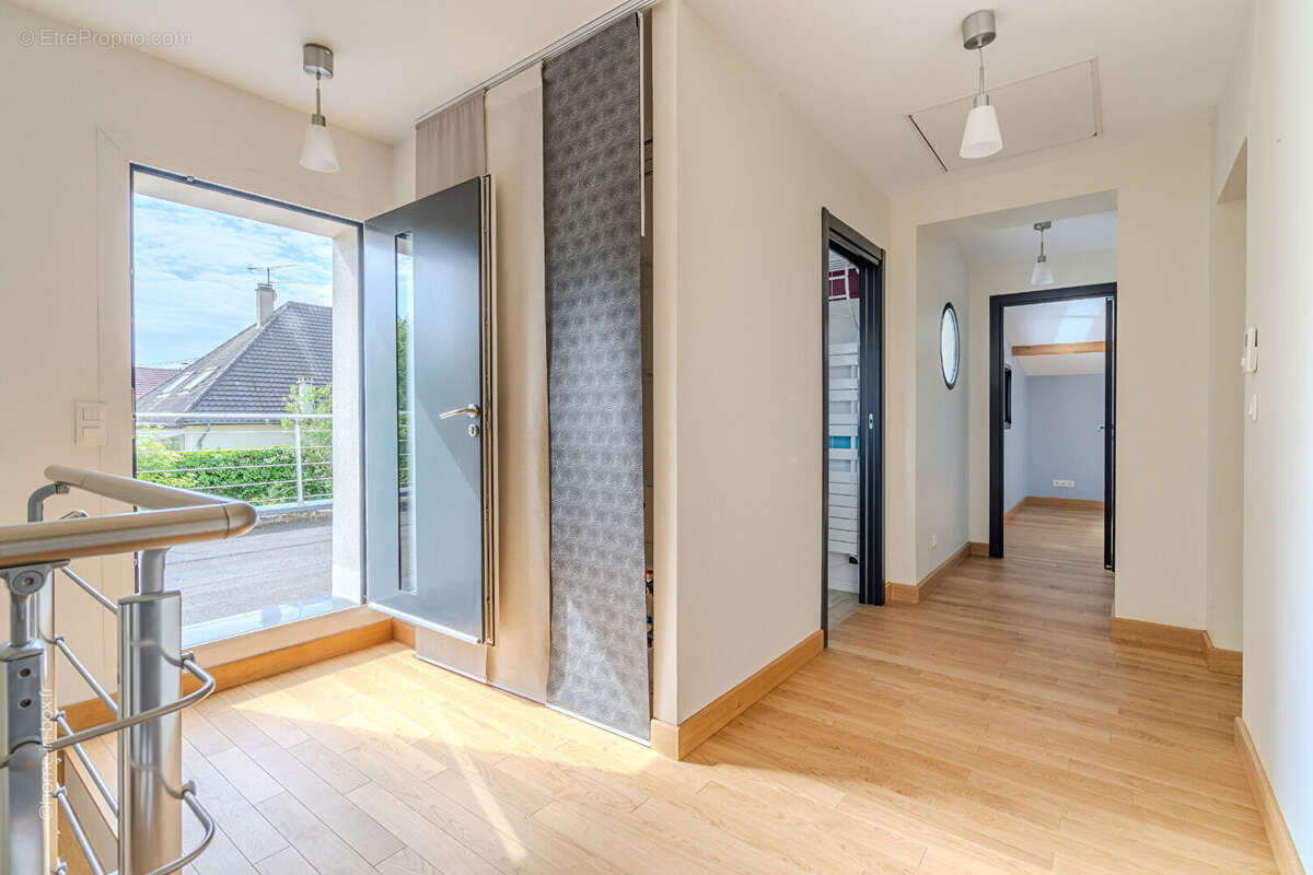 Maison à CHAMPIGNY-SUR-MARNE