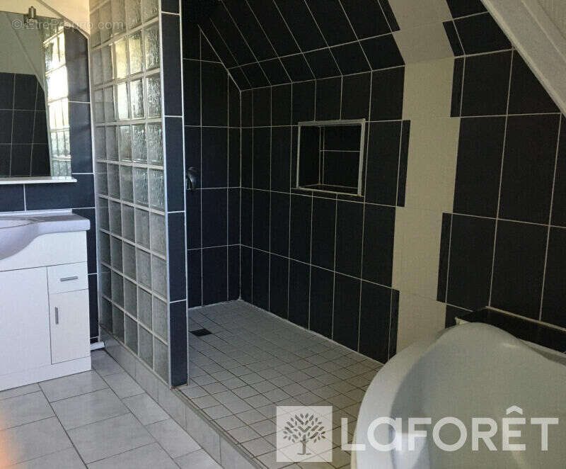 Appartement à L&#039;ISLE-SUR-LE-DOUBS