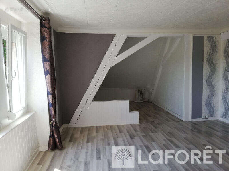 Appartement à L&#039;ISLE-SUR-LE-DOUBS
