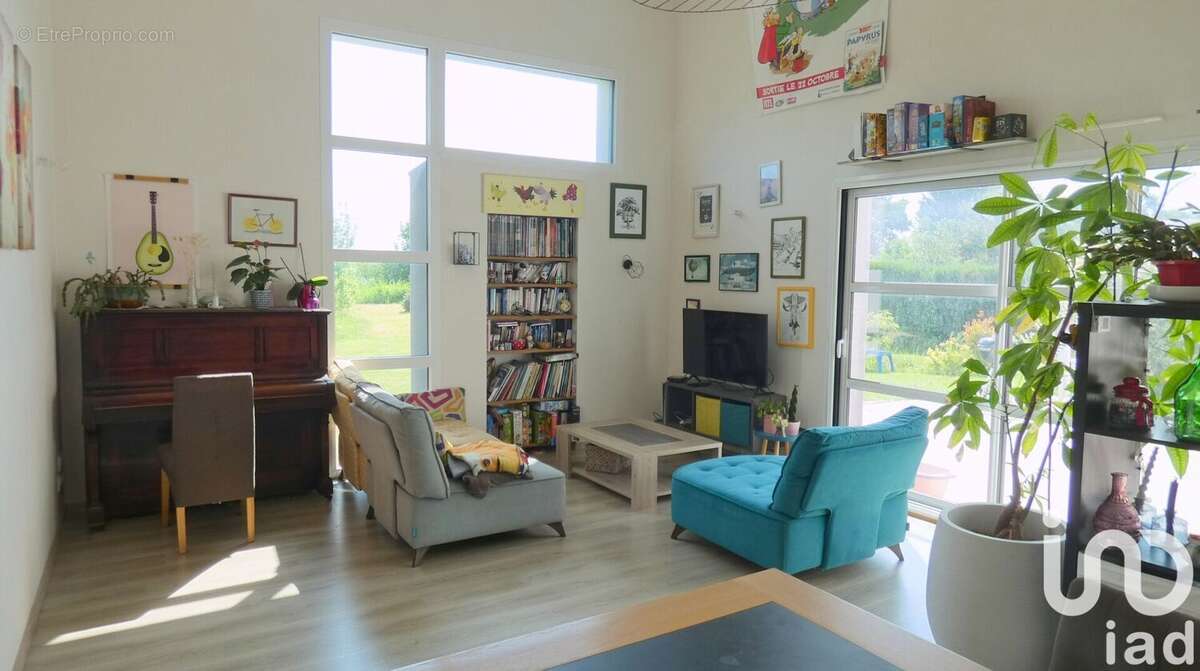 Photo 2 - Maison à LA ROUXIERE