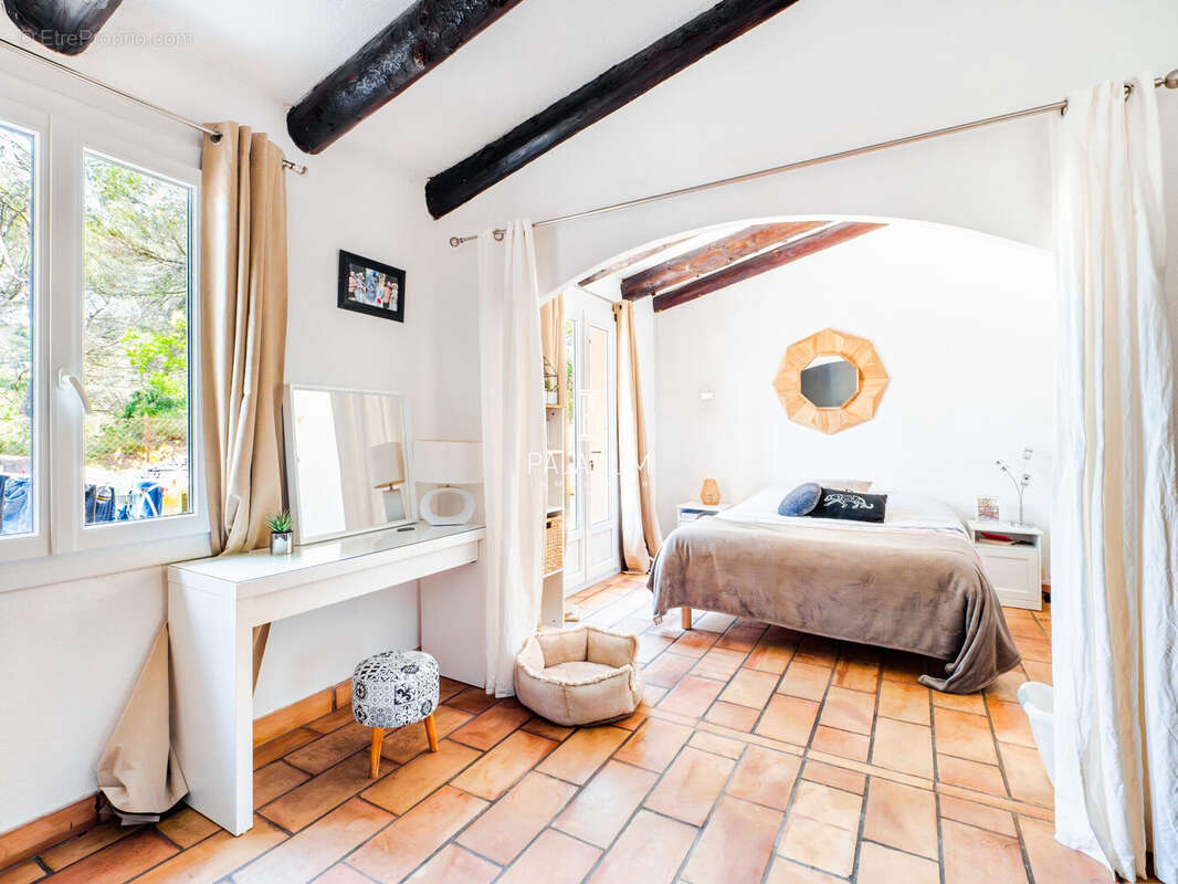 Maison à PIERREVERT