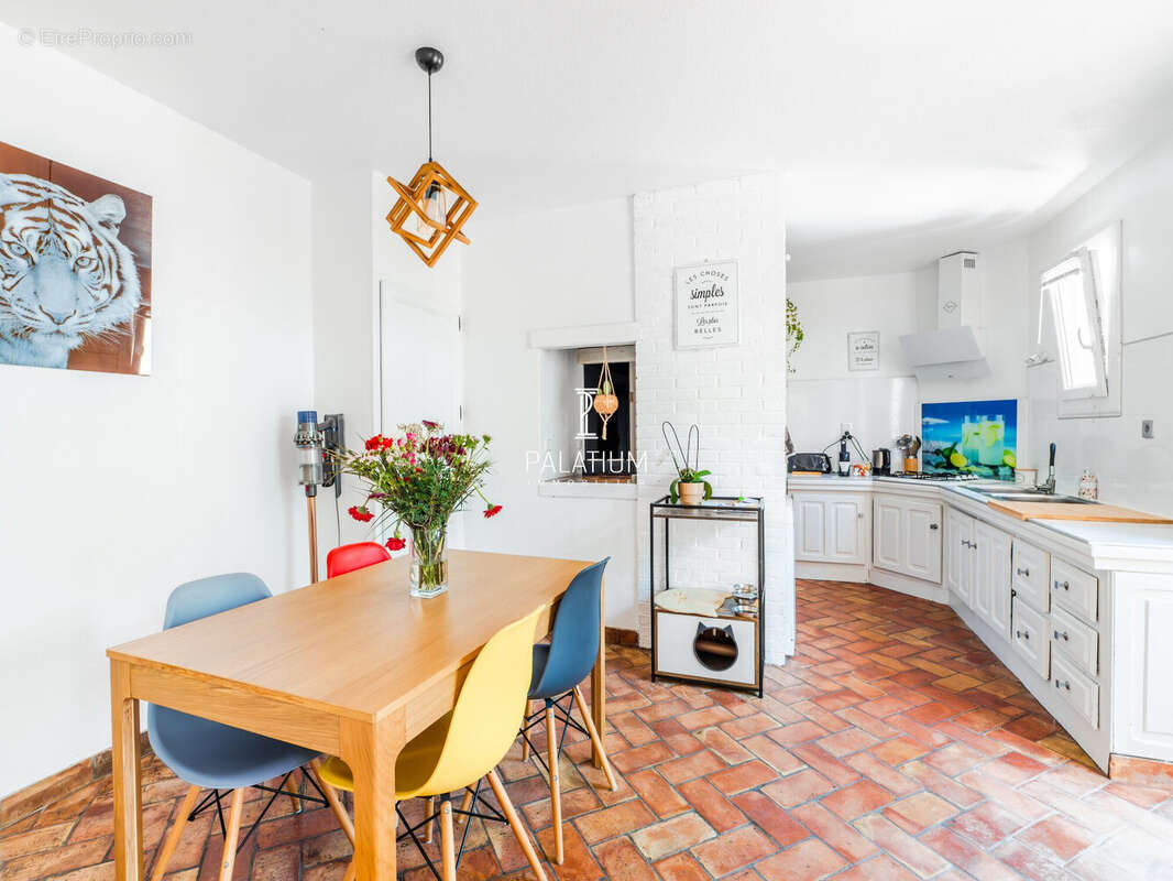 Maison à PIERREVERT