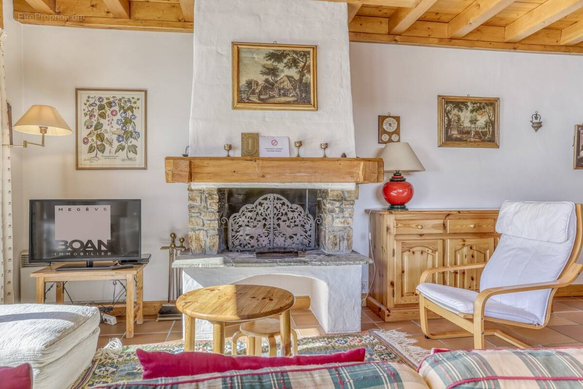 Appartement à DEMI-QUARTIER