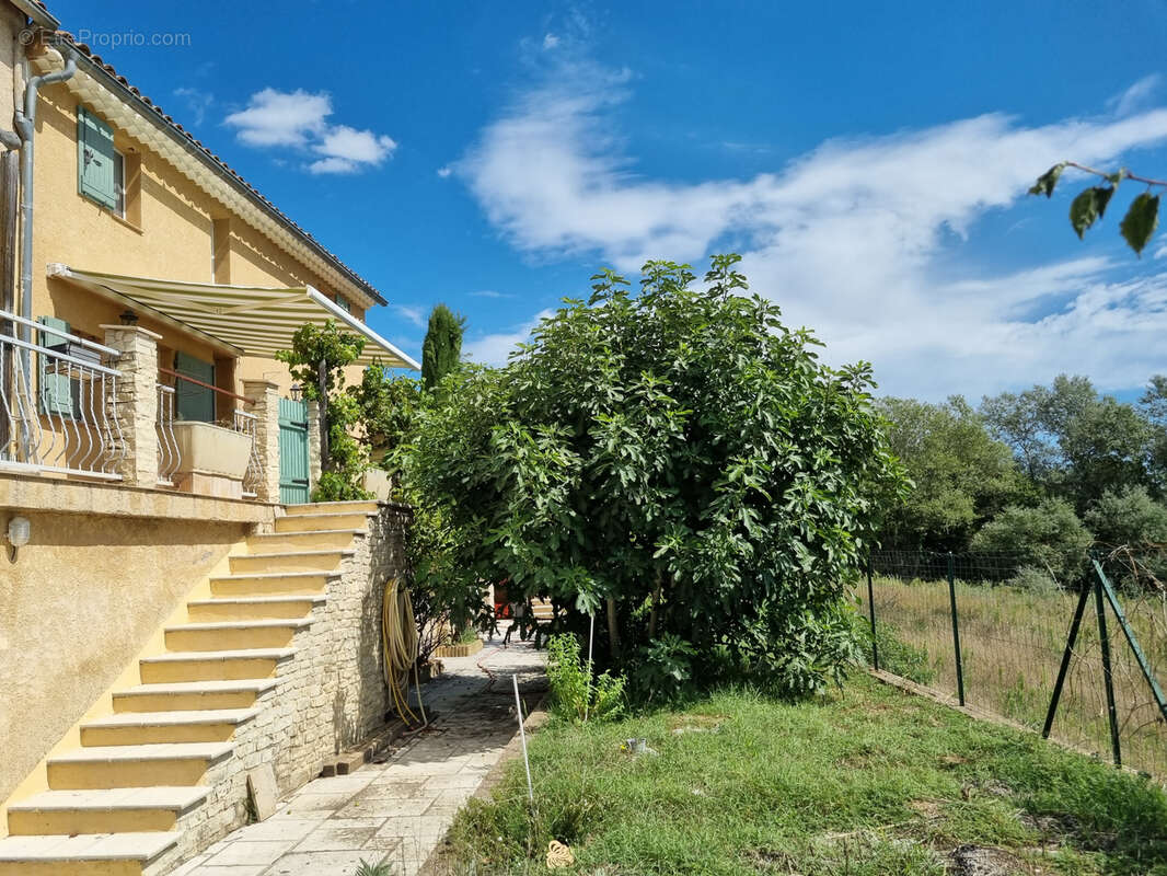 Maison à FORCALQUIER