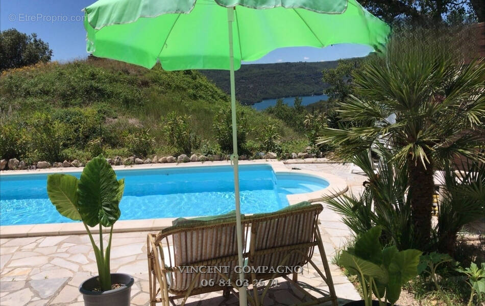 Maison à ESPARRON-DE-VERDON