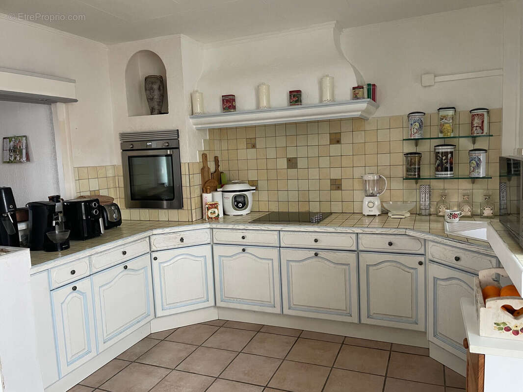 Maison à LA CLAYETTE