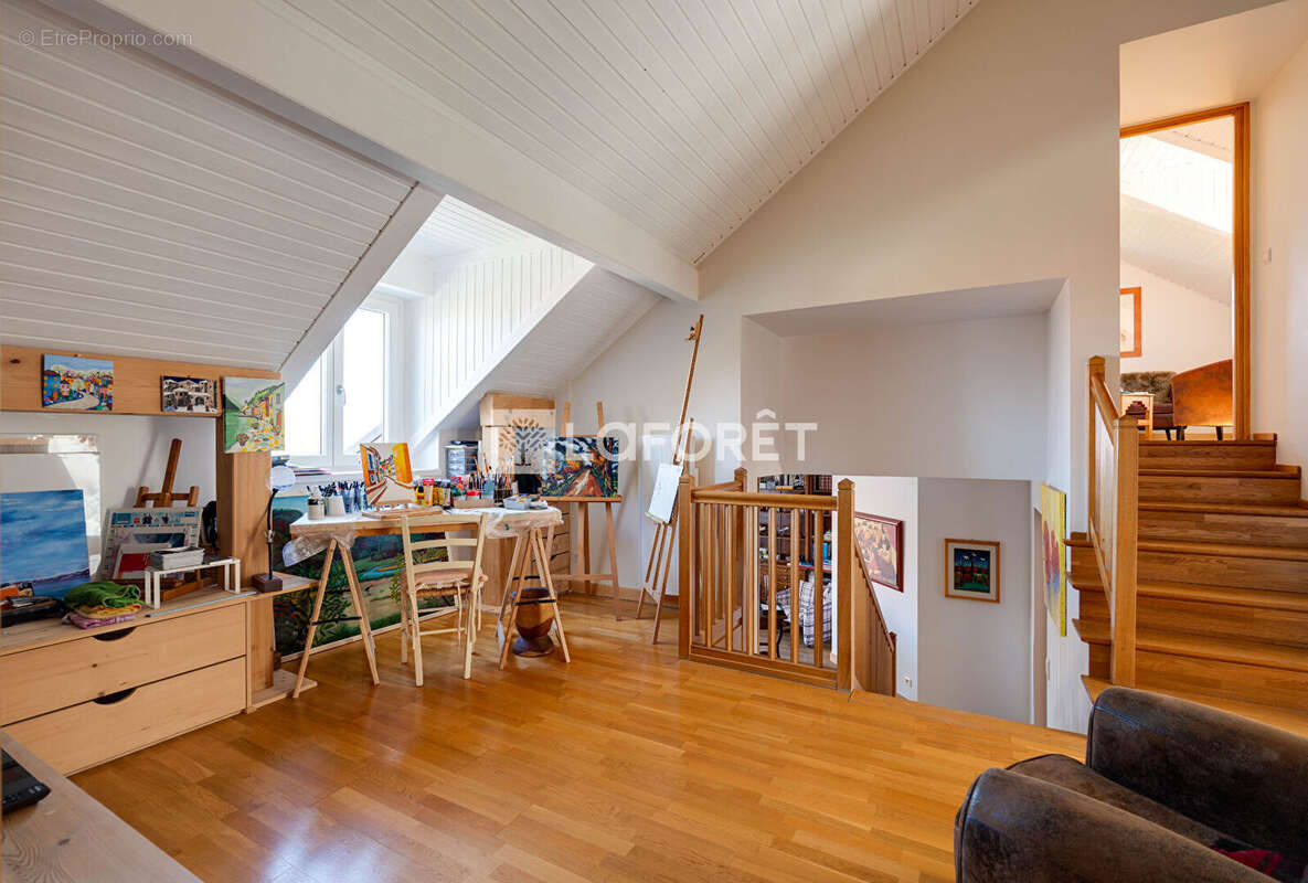 Maison à NEUVECELLE