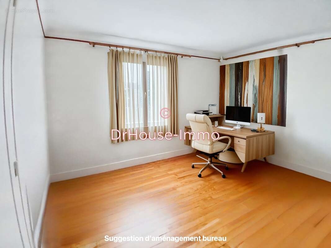 Maison à BURES-SUR-YVETTE