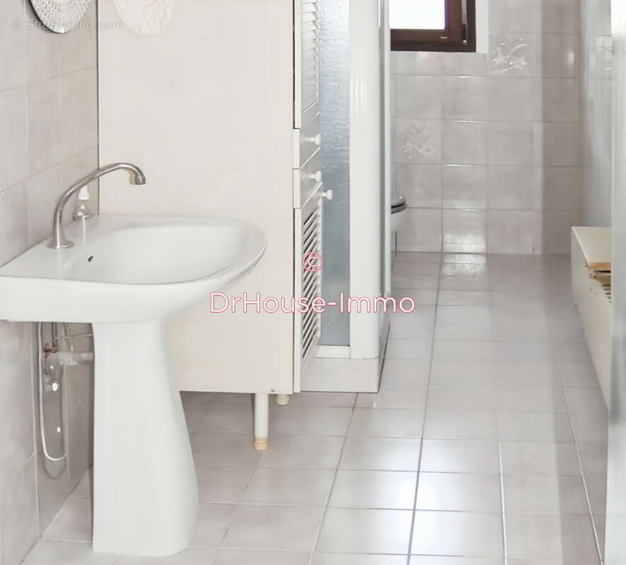 Maison à BURES-SUR-YVETTE