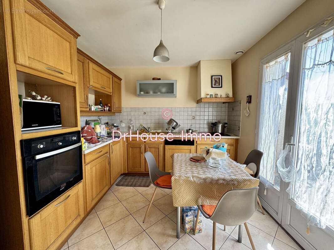 Maison à CORQUILLEROY