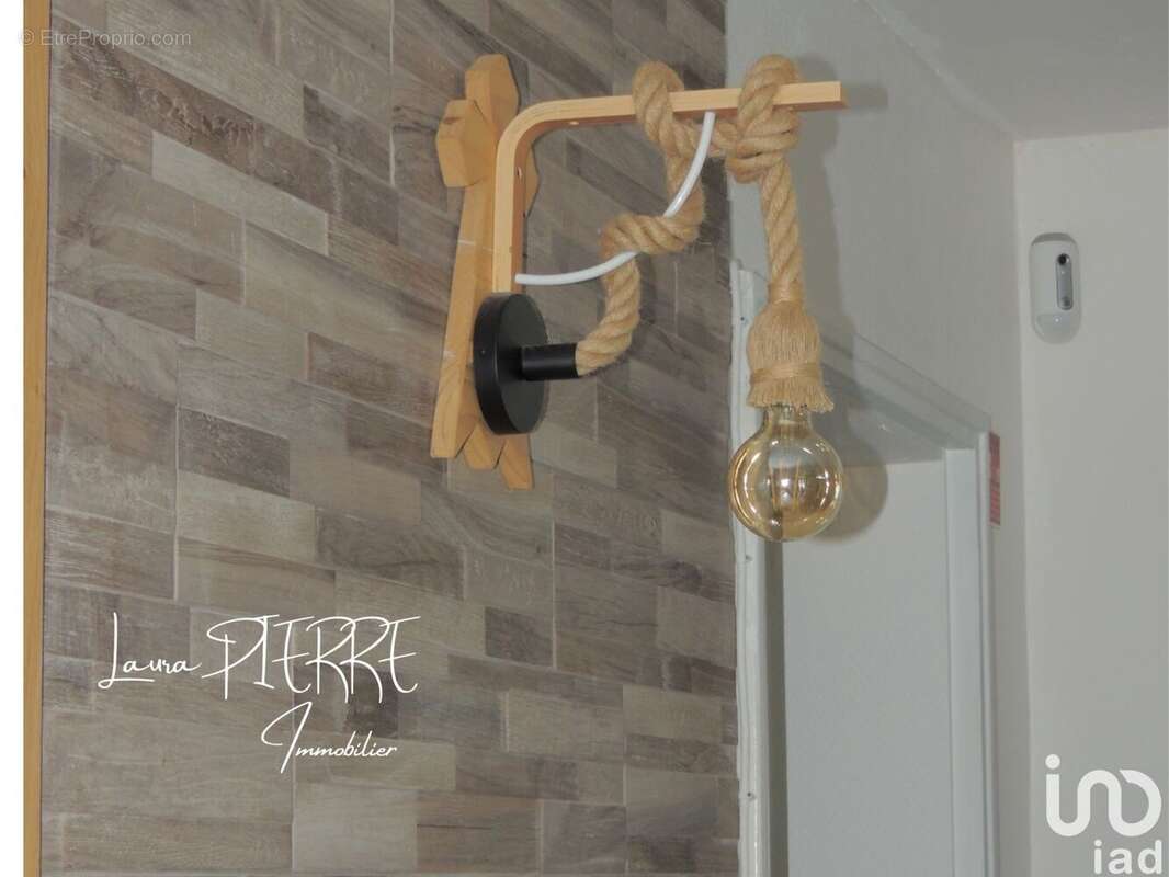 Photo 8 - Commerce à TROARN