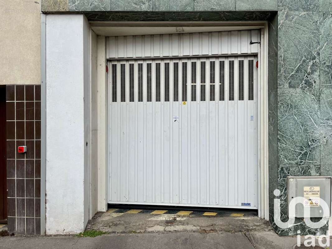 Photo 5 - Parking à PARIS-14E