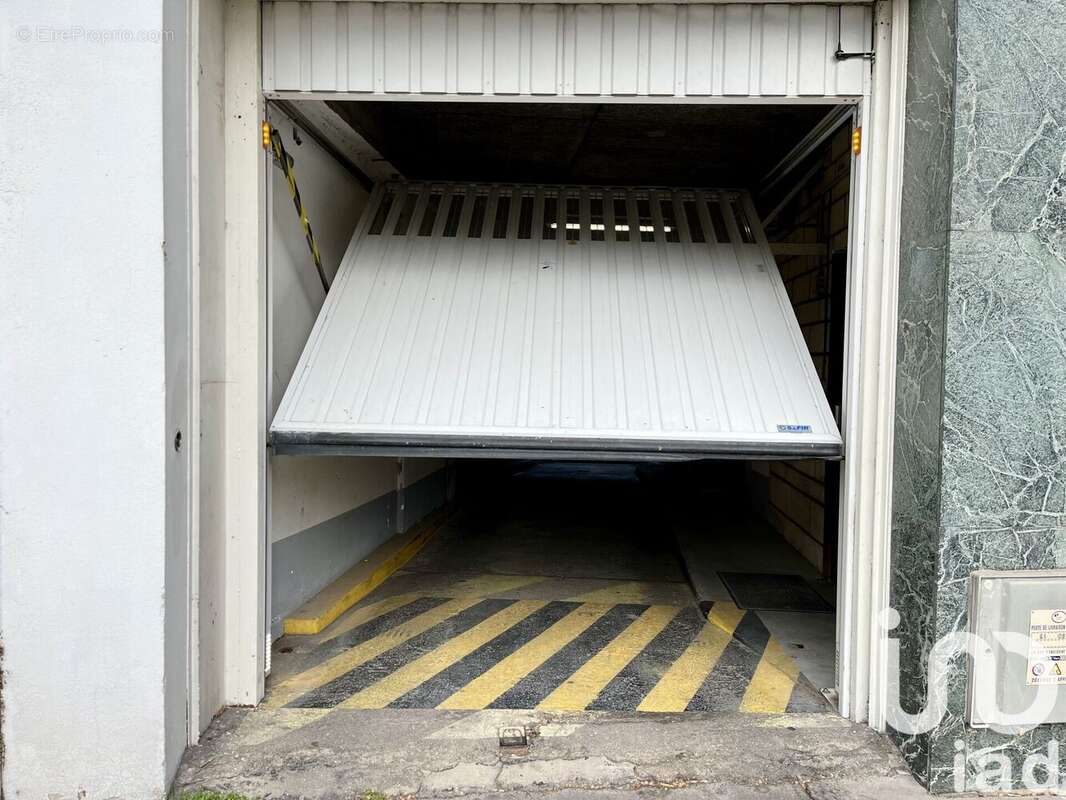 Photo 7 - Parking à PARIS-14E