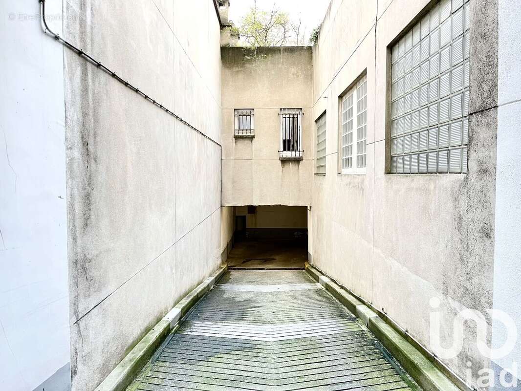 Photo 9 - Parking à PARIS-14E