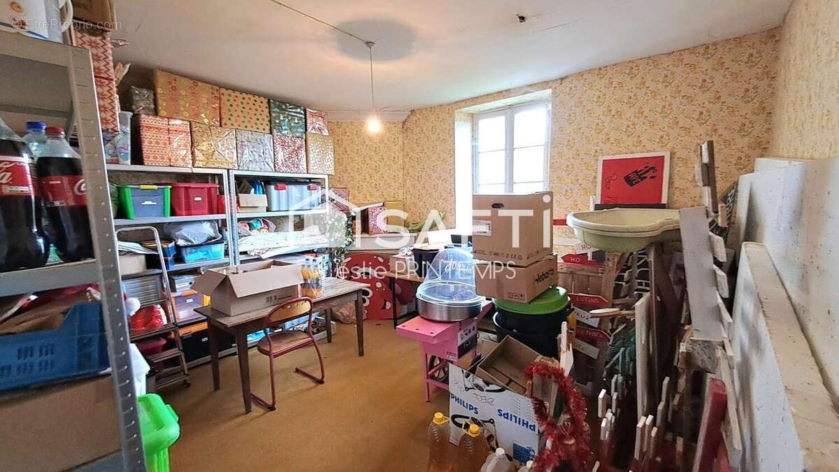 Photo 3 - Maison à BOUILLE-COURDAULT