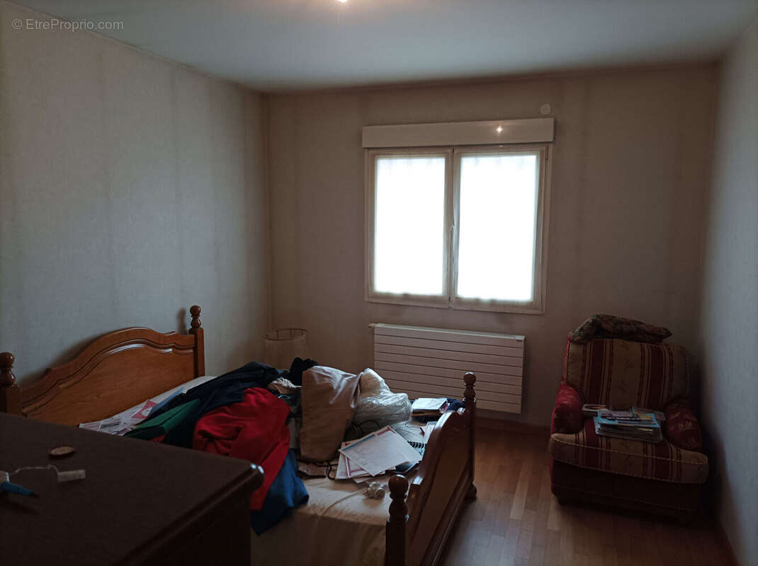 Maison à MOY-DE-L&#039;AISNE